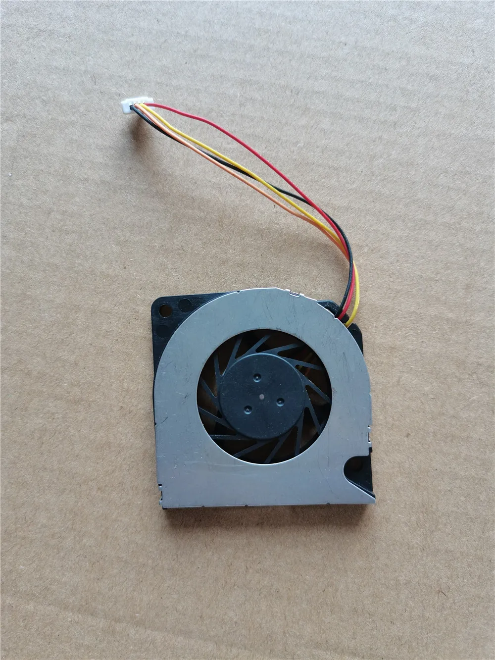 Acer Z1-602 23.B33D6.001 için  - Cpu Cooler incelemesi ve fiyatı